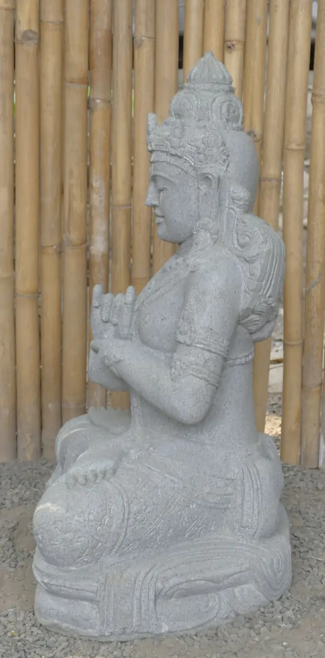  Product image 4 of the product “Seated Dewi Sri, position chakra turning the wheel, 79 cm high riverstone grey, modell with sativa ”